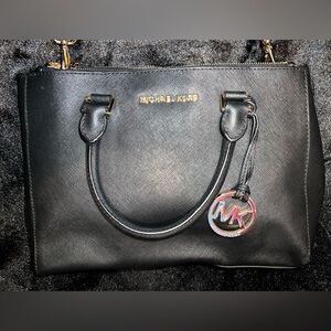 Michael Kors Sutton medium satchel handbag in black saffiano leather